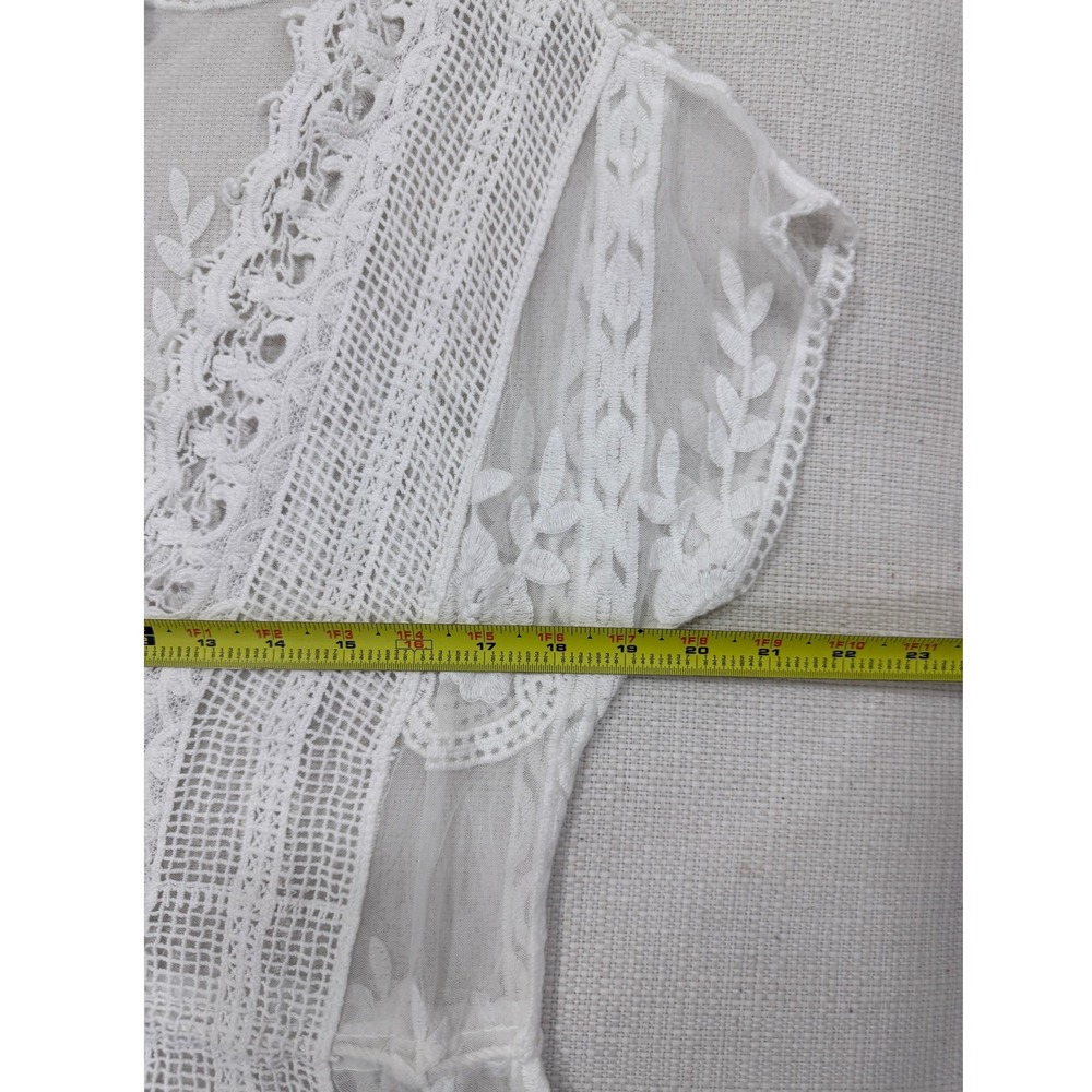 Amiani Lace Cover Up Womens Medium Boho Floral Tassel Trim White Excellent - Picture 2 of 6